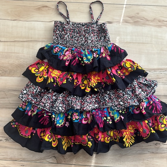 Yo Baby Girls Dress Size 4. Ruffle. Tier Dress. So much Character. Adorable - Picture 6 of 10